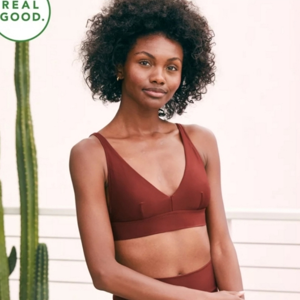 NWT Aerie longline V scoop swim top Size S